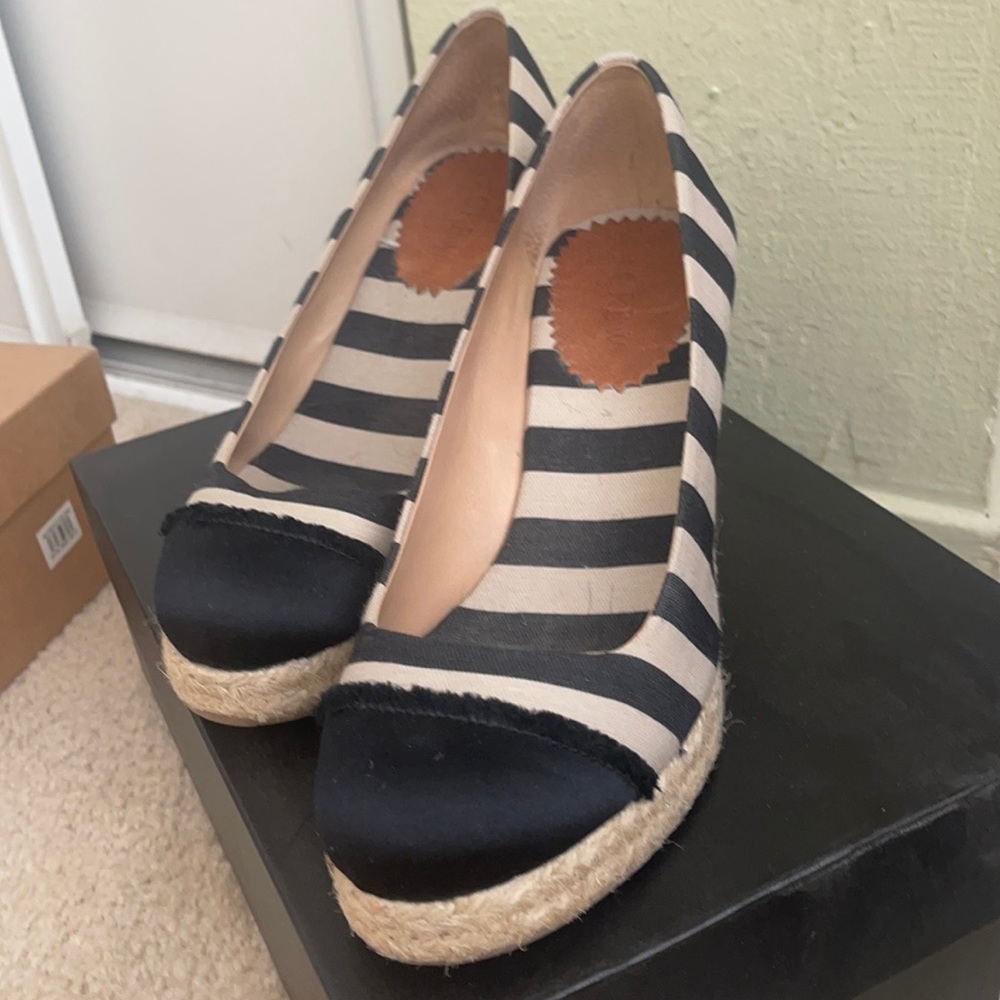 Seville Canvas and Satin